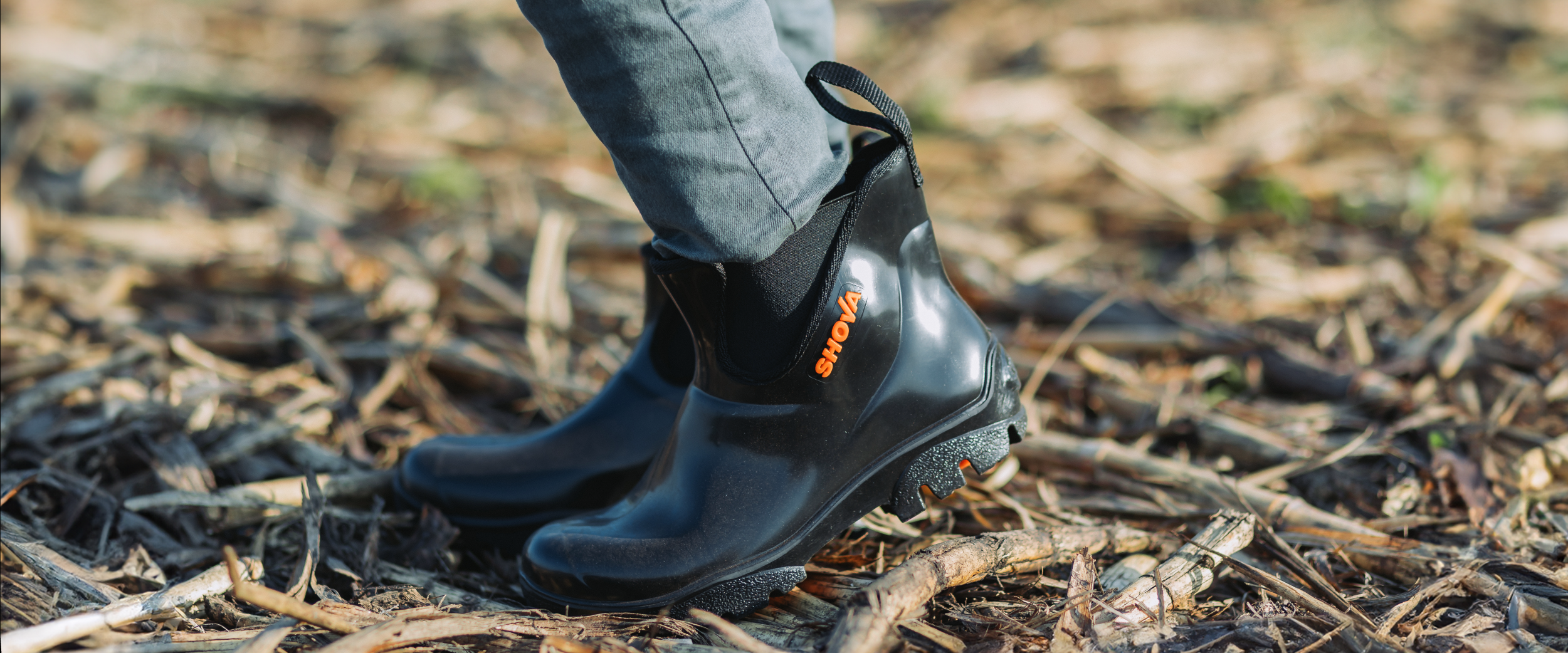 What is an ankle gumboot Shova Chelsea Ankle Gumboot